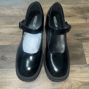 NWOT/NWOB Seychelles Black Chunky Mary Jane Shoes